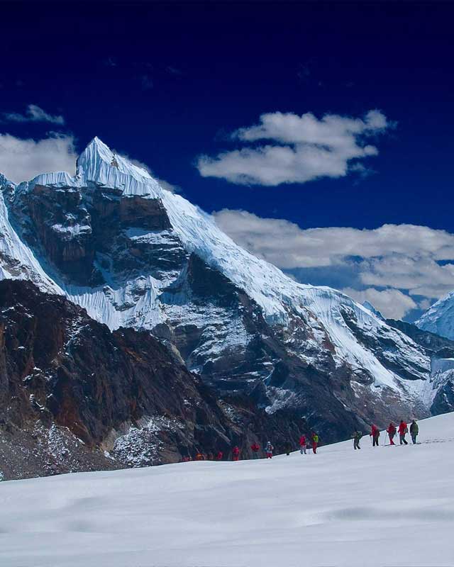 view from gokyo ree pass